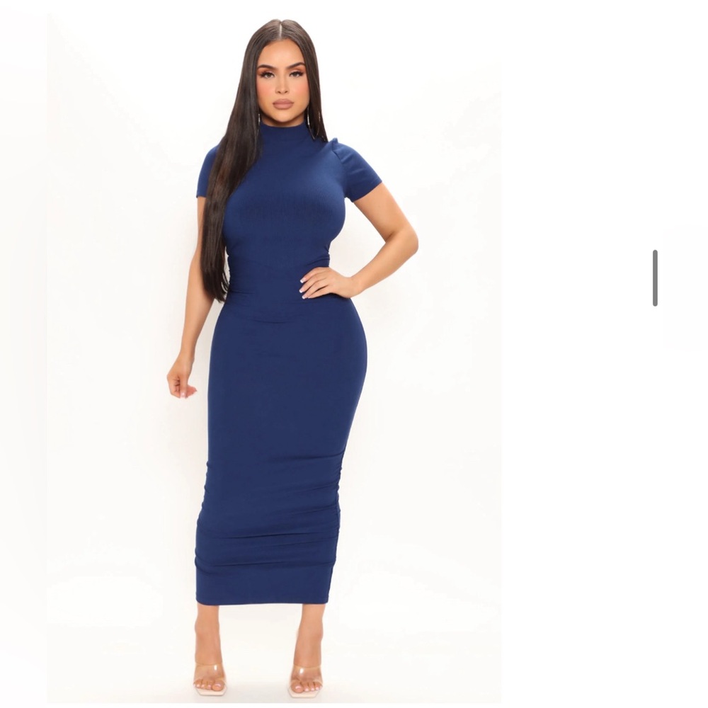 *BRAND NEW *Long Blue Cocktail dress.